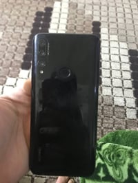 Y9 برايم • ١٢٨ • كاميرا امامية عاطلة