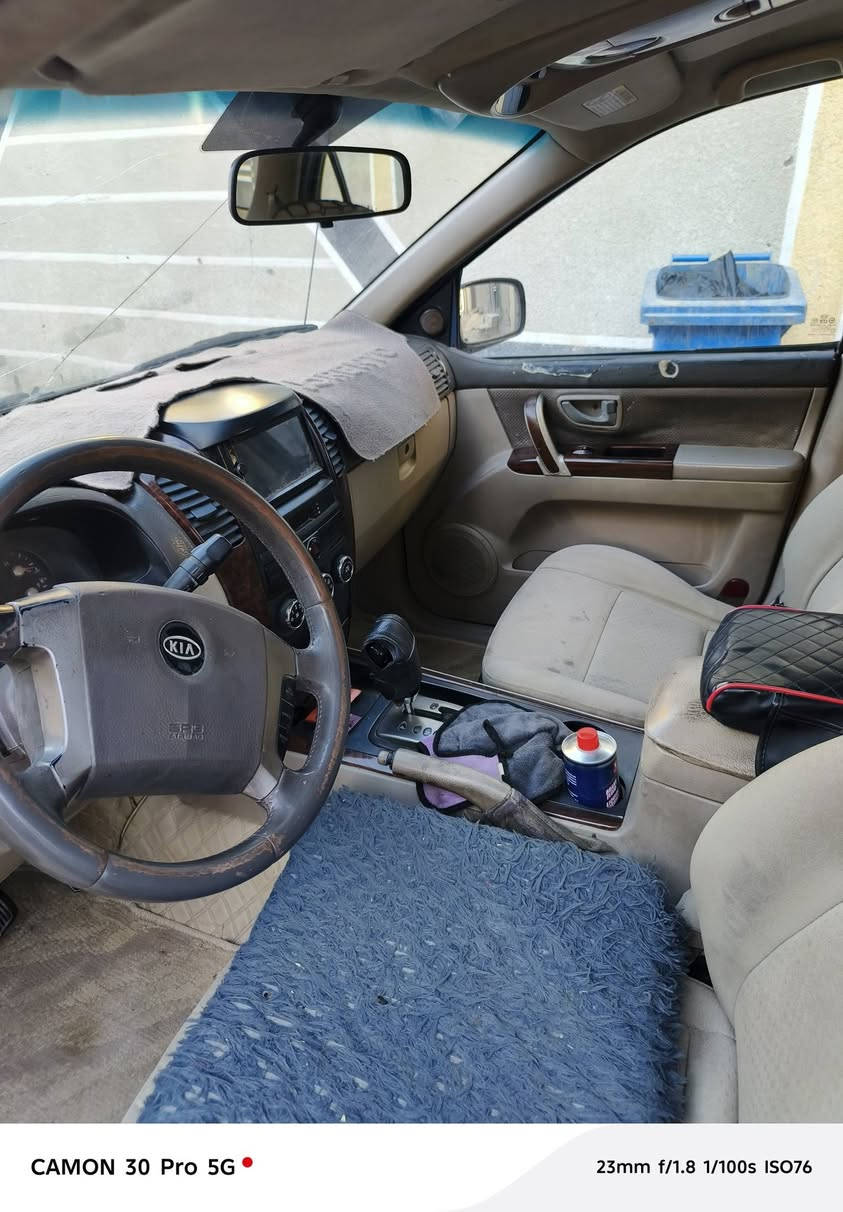 كيا سورنتو موديل ٢٠٠٦ محرك كير كهرباءيات تدفه تبريد تخم تاير وارد خليجي رقم بصره عنوان كربلاء سعر ٧٥ورقه ***********
