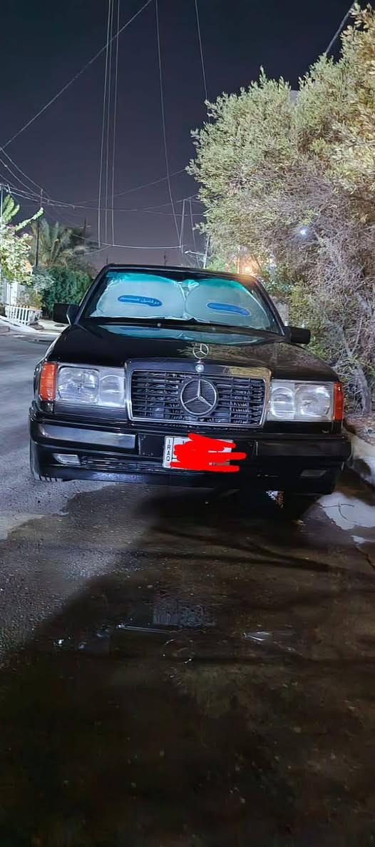 السلام عليكم مرسيدس 1987محرك 3000vvti رقم بابل الماني مميز مشروع وطني تتحول باي مكان  محدث داخل وخارج سيارة كاملة كلة جديد تخم تاير اسلايد شغال صدر امامي خلفي مروحة كهرباء 13سرعة ام العقل شاشة وكامرة خلفية ادامة كاملة والدعاميات محدثة اريل كهرباء اي بي اس شغال سيارة بلادة مابيها ضربة مصبوغة جراد فقط سيارة جديدة جدا صبغ فرن درجة اولى ايطالي سيارة احلى من الصور الشعر 70وبيها مجال السيارة مصروف عليه رقم الهاتف ***********
