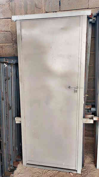 #شبابيك_و_بيبان جديد و مستعمل 

سكلة النجف
شارع المطار عامو 9
***********
***********
