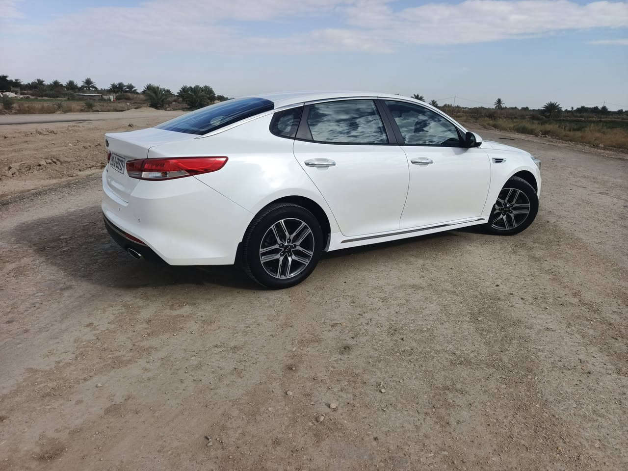 البيع اوبتيمه مديل ٢٠١٧ خليجي سياره جديده رقم بغداد الدولي مكينه ٢٤٠٠ دوش سياره ماشيه ١٠٠اصل مكاني بابل شوملي وسعر ١٨٠ و بيه مجال لشراي ***********
