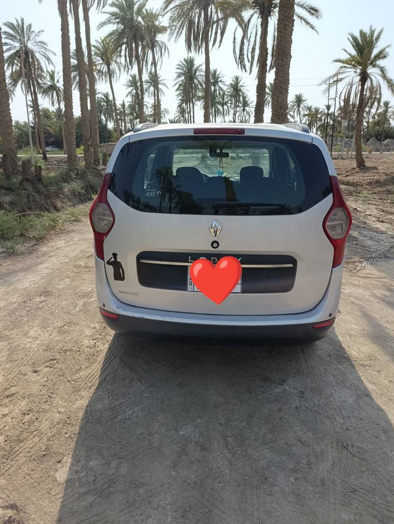 السلام عليكم
للبيع رينو لودجي مديل 19رفم بغداد 
للاستفسار ***********  /***********
