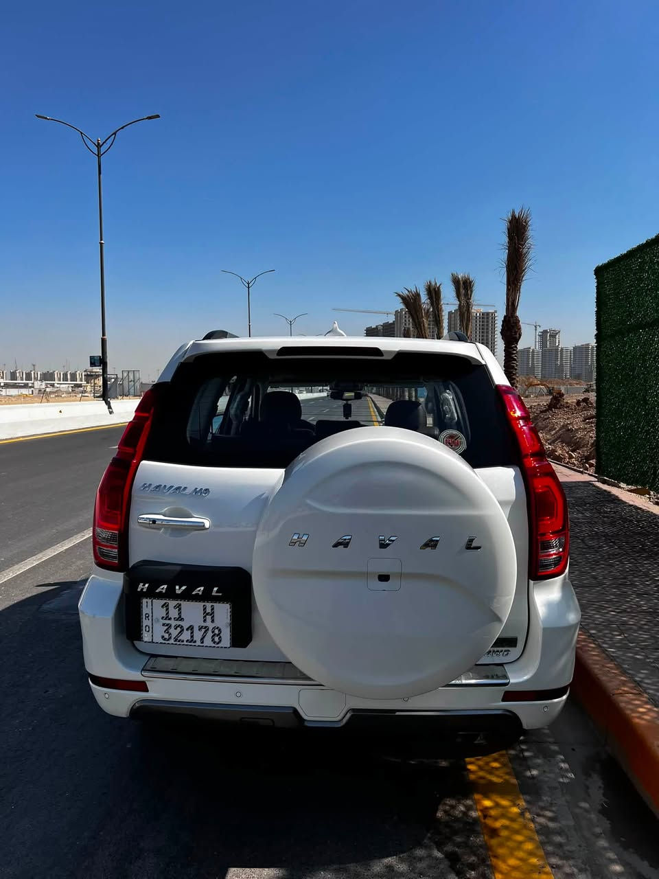 السلام عليكم 
للبيع هافال H9 2021 
ماشيه 81 الف كيلو 
صارت عندي طخه ب صندوق وتم تصليحه 
مكانها بغداد الشالجيه 
للاستفسار : ***********
