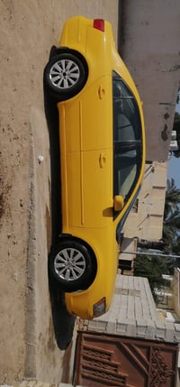 سوناتا • ٢٠١٠ • ضرر امامي