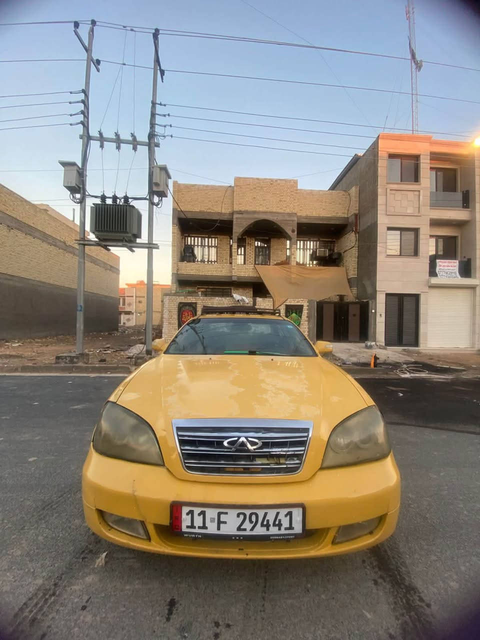سلام عليكم سيارة شيري موديل ١١سيارة محور كيرًمكينة كورلة ابو جف تخم تاير رقم بغداد كليزي بيع مستعجل سعر ٣٥ بيهة مجال مكان بغداد حي اور رقم ***********
