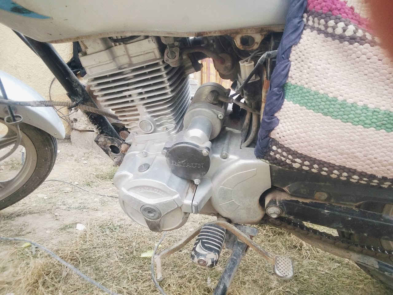 السلام عليكم دايوان عظم للبيع مديل 22اورق اوصولي بسمي  دراجه نظيفه كلش كهربائيات كله شغاله بس باتري ضعيف محرك مامفتوح  السعر 900وبيها مجال بسيط ***********  مكاني كربلاء الحر منطقة الشريعة
