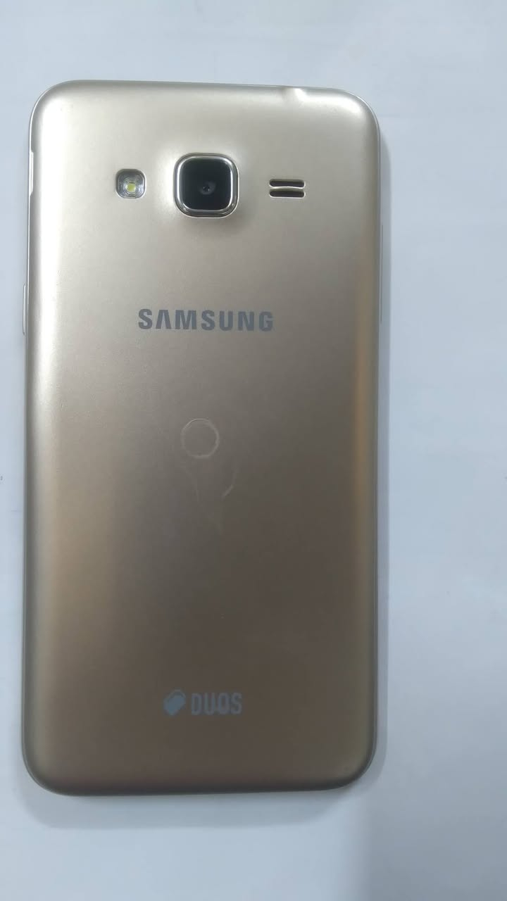 J320
جي ثري نظافه فول بطاريه وجهاز شركه . مع كيبل شحن وسماعات السعر ٣٥٠٠٠ الف .
تحفه 👌


**إذا كنت صاحب هذا الإعلان وتريد حذفه لأي سبب، رجاءا أرسل رسالة إلى الدعم الفني**