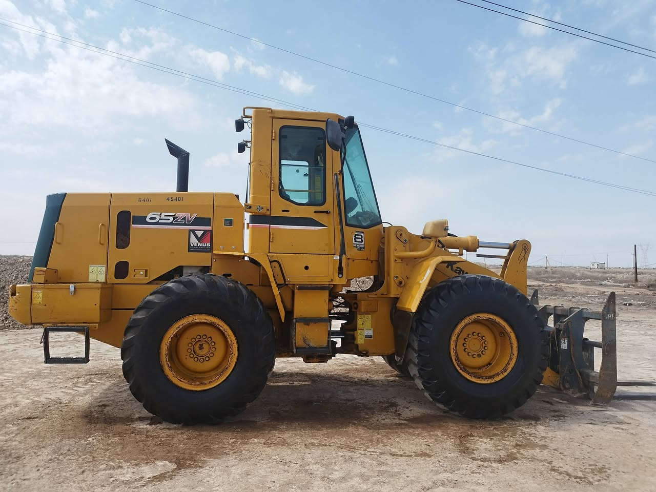 دخول جديد
للبيع شفل كاوسكي 
حجم 65 
موديل 2012
الاستفسار ع رقم ***********
