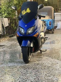 تي ماكس لبيع  2008 السعر 17وبيه مجال بصيط رقمي 07730180903