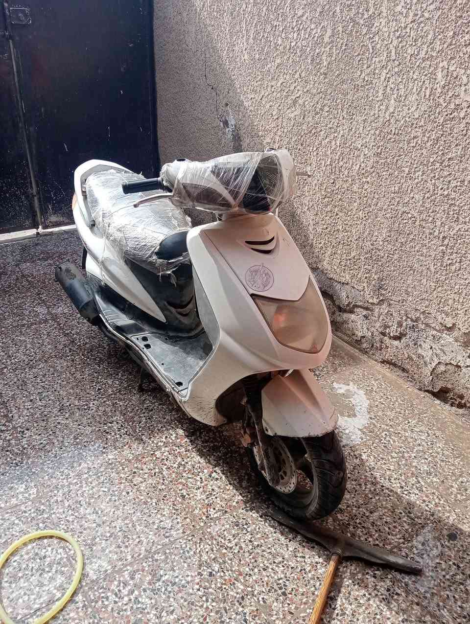 دراجتين سكنس والثانية سبيسي رايدهن 400


**إذا كنت صاحب هذا الإعلان وتريد حذفه لأي سبب، رجاءا أرسل رسالة إلى الدعم الفني**