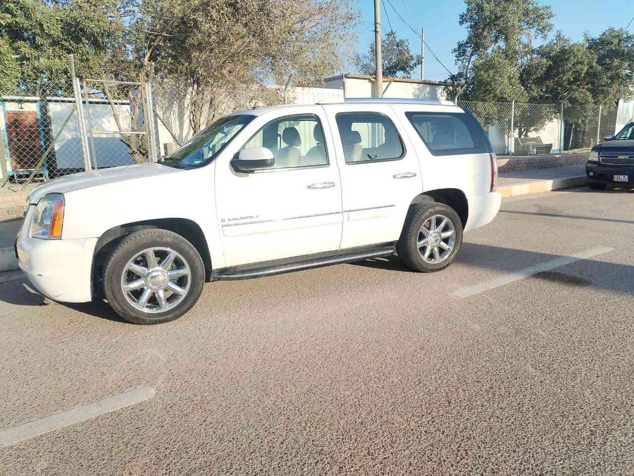 اقره للاخير
مكلف بالنشر
قابله للمراوس والبيع
جمسي دينالي نظيفه فلين كفاله عامه من القص والصبغ والانتر بول ونقل جثه والسرقه والعشائر
ومدكوكه حاسبه ومتاكدين منهه
سياره بحالة الوكالة فليين فول الفول مواصفات
ماذب عليهه شي 
مسجله بالمرور عالقرار الجديد
وصاعدة هزة 
وراجعنه بيهه وجبنالهه سياره تسقيط رقمم مميز ميسان
ينباع وياها ونزلنا بالمعاملة 
السياره بميسان بالمدينه
***********
