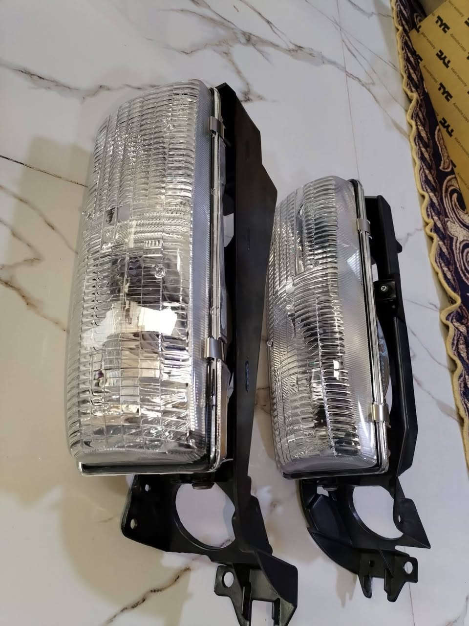 مازدات دولفين تي وايسي
جدد
السعر الزوج ١٢٠الف
***********
***********
