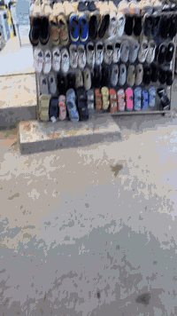 محل احذية • جاهز بالبضاعة • السوق المسگف