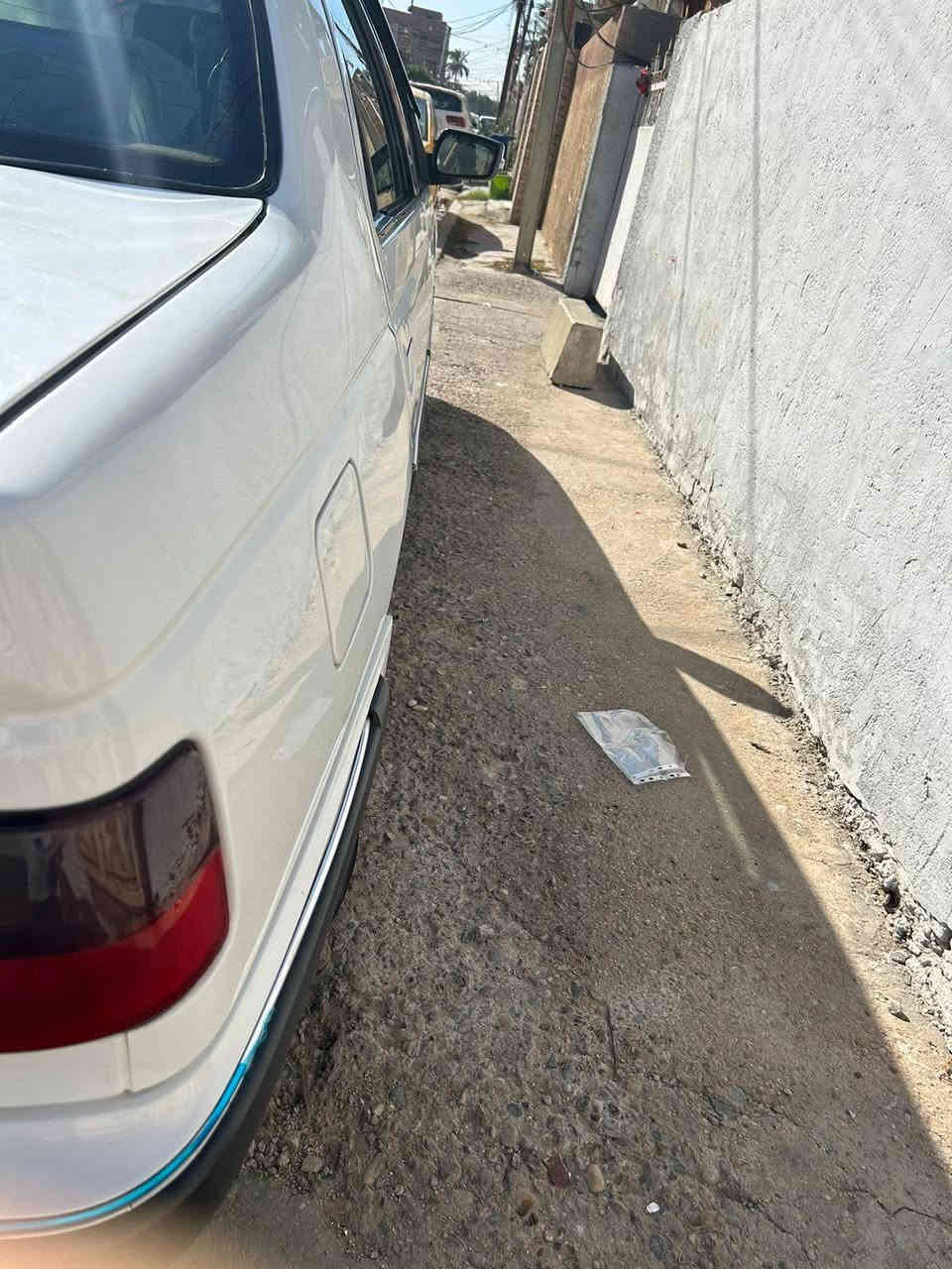 سلام عليكم بيجو بارص موديل 2022 سيارة خير من الله 
مبدل بنيد وضربه خفيفه بل جاملخ اليمنى امامي سعر 70 بيه مجال بسيط *********** مكان بغداد الجديدة
