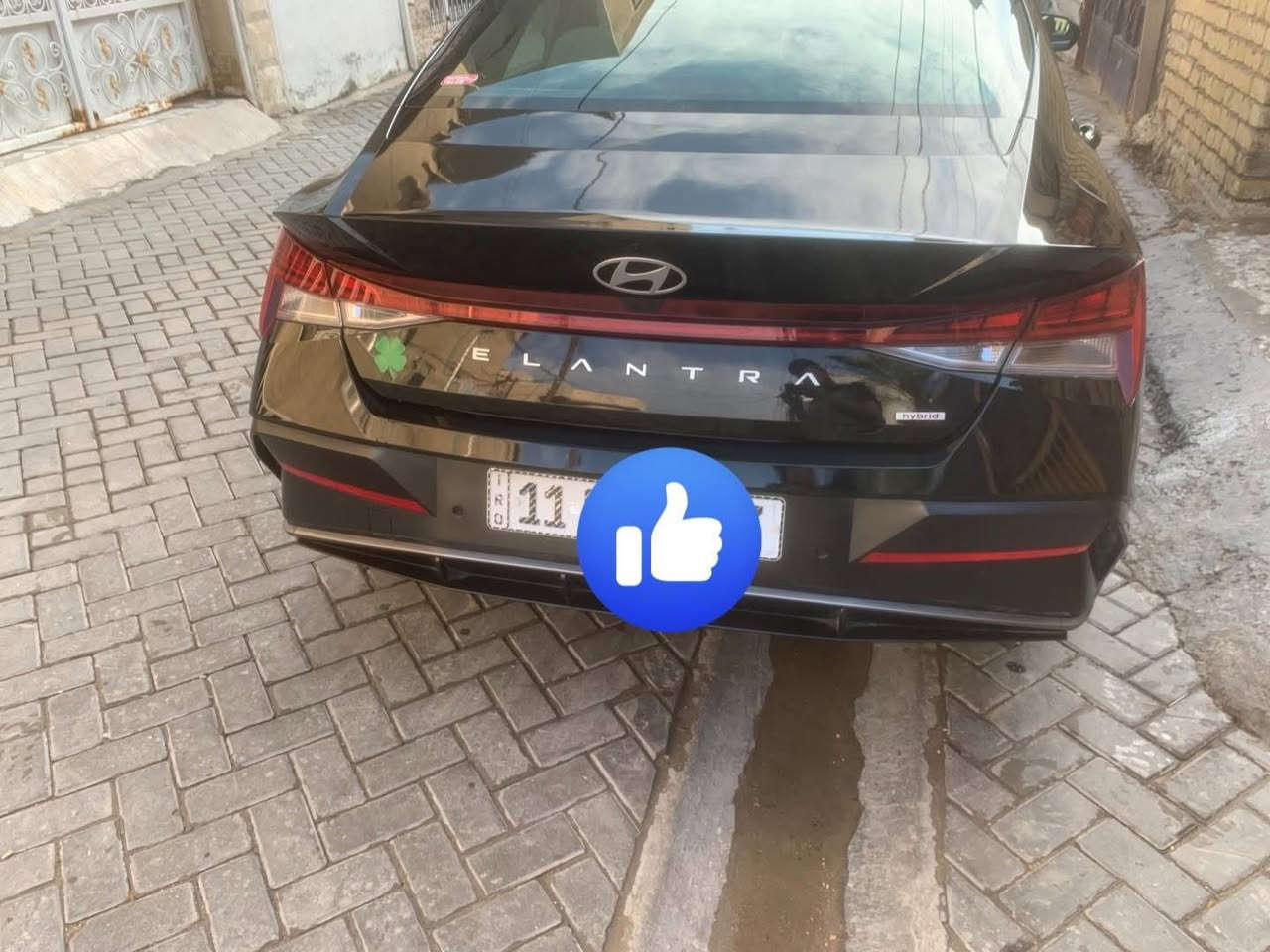 السلام عليكم
هونداي النترا موديل 2024 مكينه 1600 هايبرد ماشيه 12الف حادثها موضح بلصوره فقط باب مبدل اصلي تفصيخ نفس اللون وجاملغ راجع بارد سياره كلها بدون قطره صبغ السياره فول مواصفات كشنات جلد تدفئه وتبريد كشنات كشن السايق خزن ميموري فتحه سقف بصمه تشغيل عن بعد وبعد هواي مواصفات رقم بغداد باسمي السياره سنويه وهزه جديده مكاني بغداد
السعر 148وبيها مجال
للاتصال ***********
