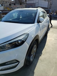 توكسان ٢٠١٦ خليجي شكل ٢٠١٨ الحديث محرك دوش المرغوب السيارة جديده  ونظي...