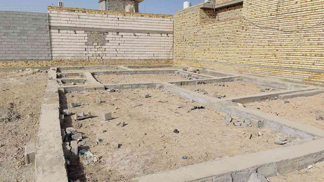 حصيره زراعي للبيع
حي الجوادين شارع سيد وحيد 

مساحه 200 متر 

ثالث قطعه عن تبليط نازل 

وقريبه للشارع لعام بنص سكن كافه لخدمات كهرباء ماي تبليط مجاري 

جاهزه للبناء 

السعر جدا جدا مناسب 12ونص وبيه مجال للشراي 

لاستفسار والتواصل خاص او على الارقام لتاليه

ابو امير  :  ***********

منتظر حازم :  ***********

نستقبل كافه العروض الطابو والزراعي بيع وشراء في جميع مناطق سوك الشيوخ في مكتب الأمير للعقار  حي الجوادين قرب الصيدليه مباشرتا
