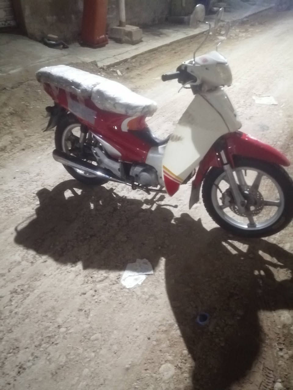 سلام عليكم دراجه دلم لبيع الدراجه نظيف اي نقص مابيهه المكان ديالى بعقوبة بهرز السعر اتصل ***********
