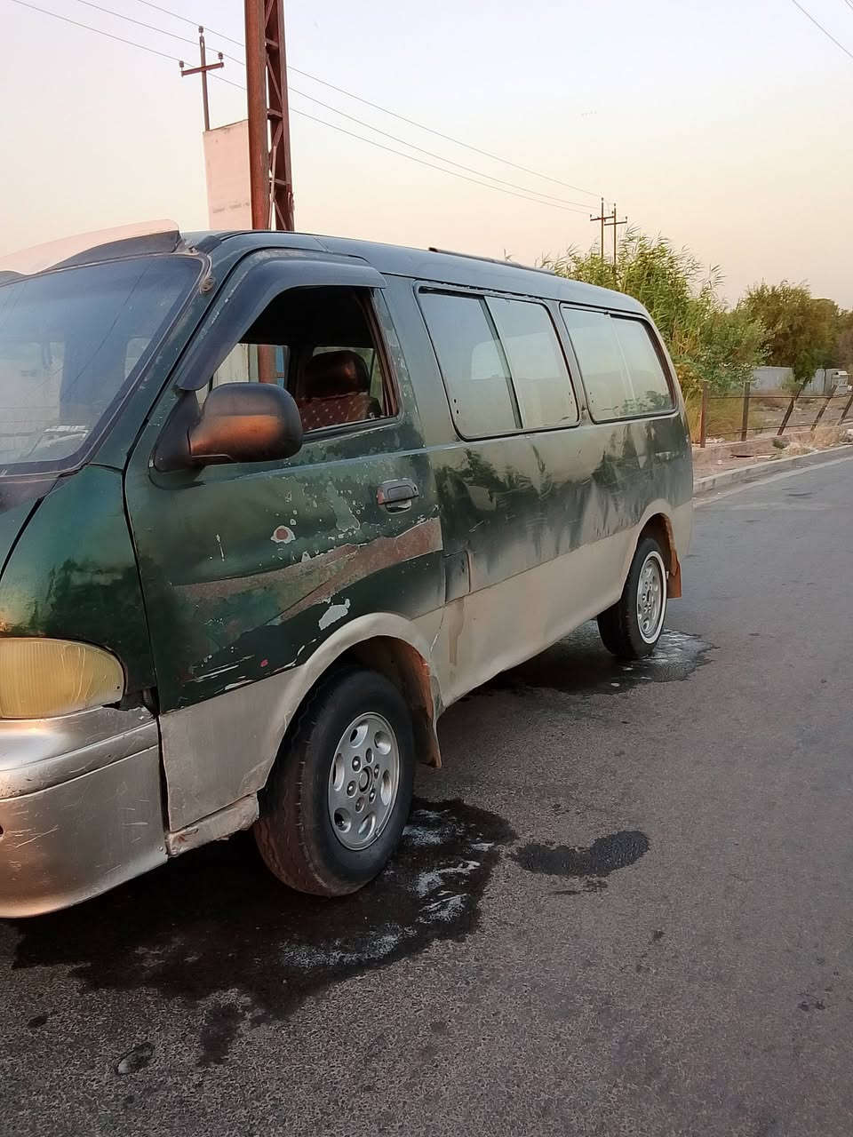 سلام عليكم اخوان متوازي عله بيع كيه بريحو موديل 1999  رقم بغداد
ممكان سياره بغداد طارميه تواصل ***********
