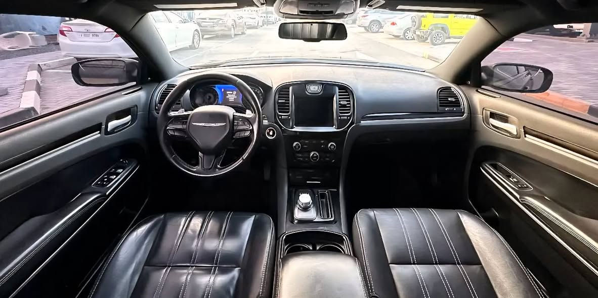 سلام عليكم كرايسلر أوباما ادوات موديل١٧ أعلى فئه s جديده كارتون مفوله مكفوله بدون كص عدله متوئم شرط الحاسبه مواصفات١/١ فقط بيع اخوان الشراي مو يعامل بالتعليقات يتصل واني بخدمتكم سعرها ٨٥ بيها مجال قليل ***********
