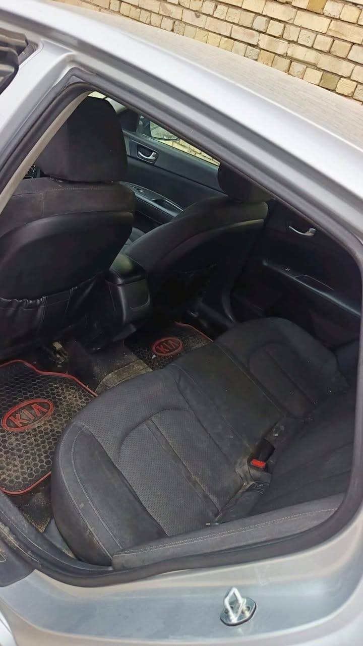 اوبتيما   موديل 2018 أمريكي باسمي حادثها بس الخشم  اريدها 125 وبيها مجال حك الجية  سياره جاهزه او خير من الله تخم تاير  صدر خلفي امامي نضيف   محرك او كير مكفول  *********** بغداد, العراق
