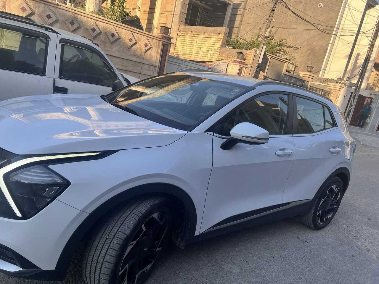 السلام عليكم سبورتج خليجي 2022
بيها رصعات خفيفة بالباب ماشيه 45 الف كيلو رقم اربيل
مواصفاتها : نص فول

1- بصمة 

2- تشغيل عن بعد

3- كشهن كهرباء

4- كشن وستيرن تدفئة 

5- كار بلي واير ليس

6- حساسات امامية وخلفية 

7- صندوق كهربائي

8-اوتو هولد 

السعر 210 وبيه مجال العنوان بغداد

للتواصل : ‭0773 528 8091‬
