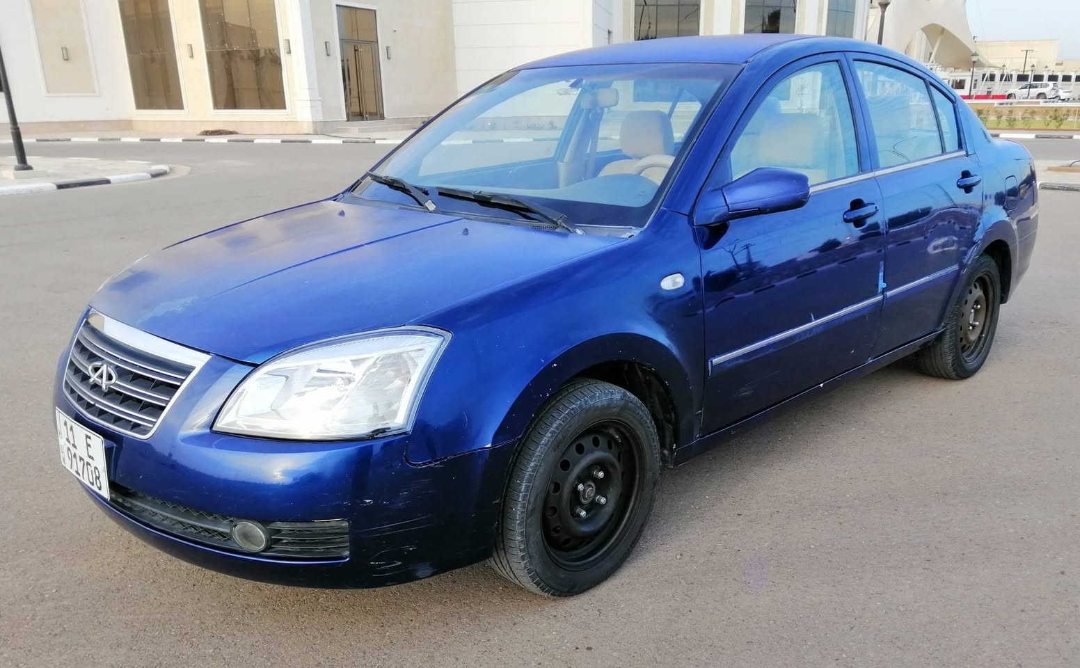 السلام عليكم
شيري A5 موديل 2013 استخدام شخصي
ماشيه 97 الف كم
كير عادي
السيارة نظيفه تبريد كير محرك ممتاز
بيها تلحيظات الأبواب الخلفيه موضحه بالصور
بأسمي تحويل مباشر
هزه جديدة
السنوية لل 2031 
رقم بغداد انكليزي

السعر 47 ورقة بيها مجال بسيط

مكان السيارة بالرمادي
للاستفسار اتصال أو واتس اب
***********
