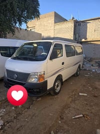 نيسان موديل ٢٠١٠ رقم بغداد مكينه كير اكسل تخم مكفول بيه بكانات صبغ  سع...