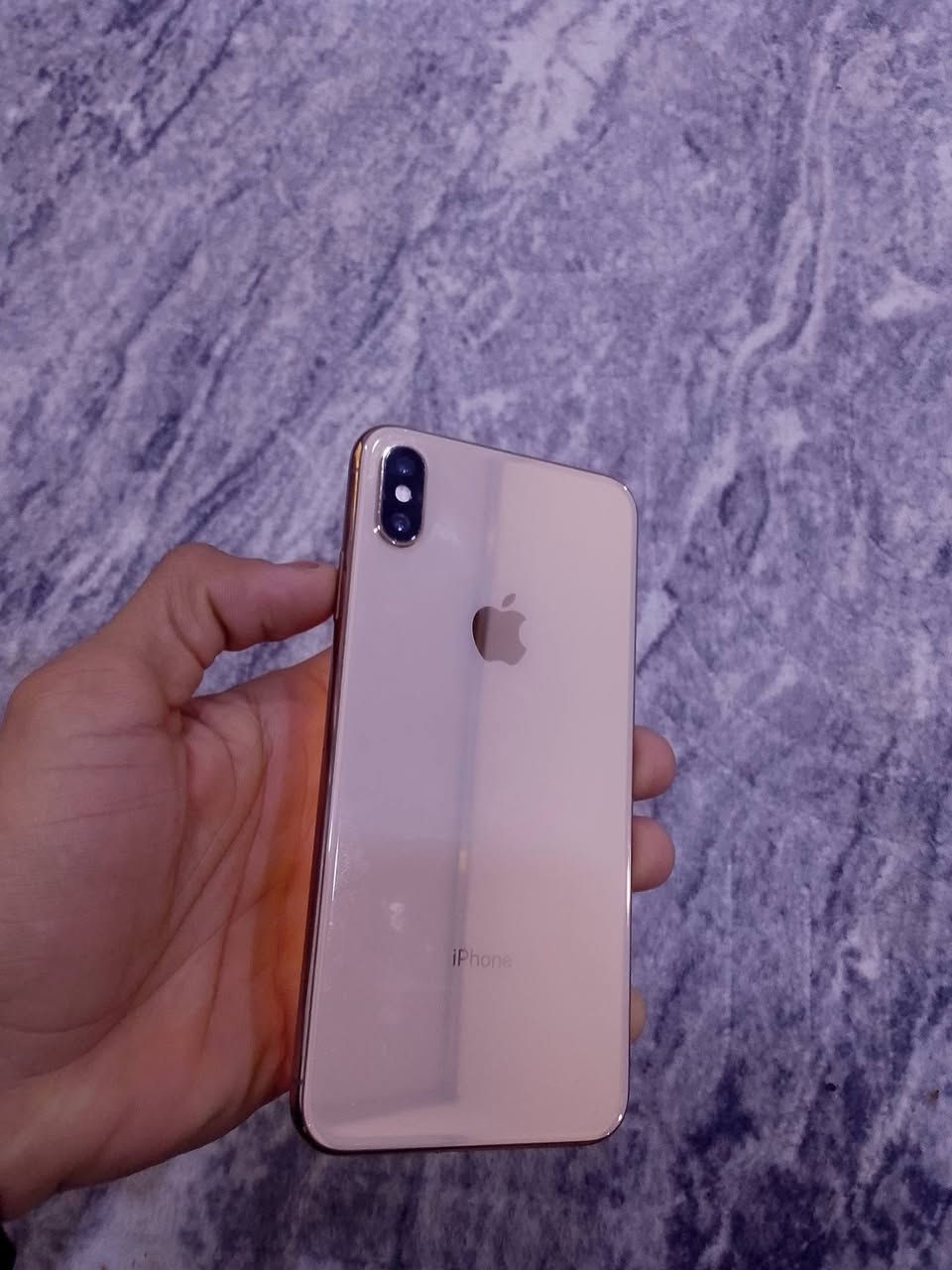 اكس اس ماكس حيلل نضيف 
ذاكره 512
فقط مبدل بطاريه 100 
دبل سيم 
كامرات ؛صوت؛ سيم كله مكفول 
سعره 185
وتساب ***********
