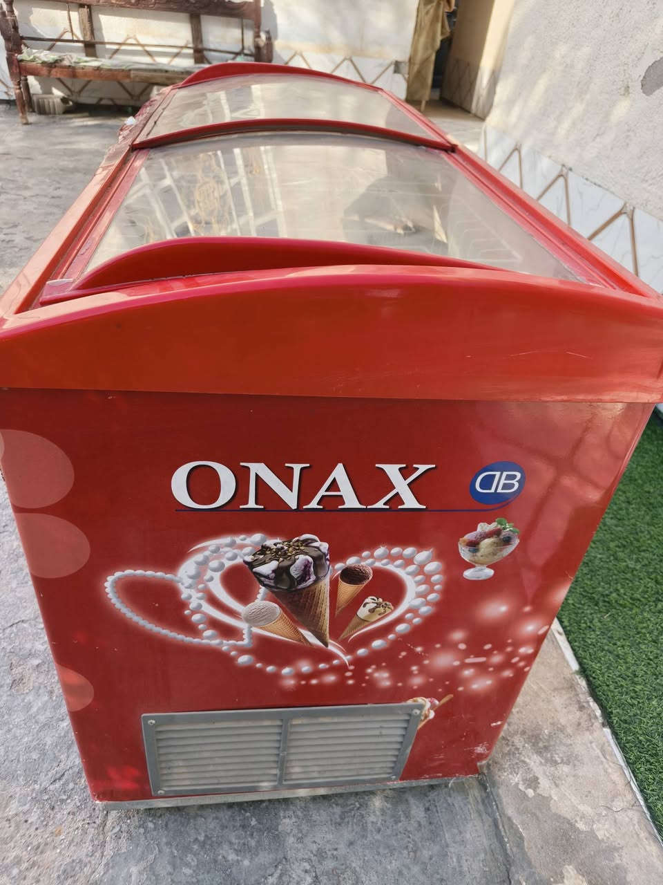 مجمدة شركة ONAX للبيع 
مجمدة خير من الله تترحملي من تاخذها فووول تجميد ، كاملة مكملة لا عطلانه لا بيها شئ مبدل فقط من جدام احترگت الحديدة الخارجية بس ما أثرت عليها أبد وصبغت مكان الحرگ. الشراي يجي خاص


**إذا كنت صاحب هذا الإعلان وتريد حذفه لأي سبب، رجاءا أرسل رسالة إلى الدعم الفني**