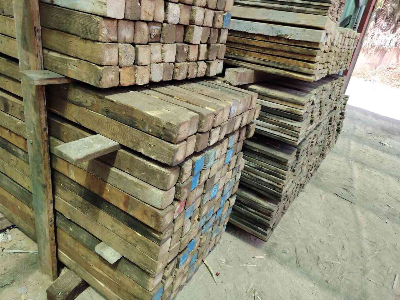 قالب خشب للبيع يدك 350 متر العدد 15 مكعب
اتصال *********** العنوان الحله المركز
