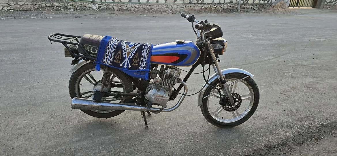 السلام عليكم ارجو المعذره عدم الرد جان عندي ضرف الله شاهد
سيفان 2019 ايراني الاصلي مو صيني 
بيها محرك يشك الكاع 
سعر 400 وبيها مجال اوراق ضايعه مكفوله من سرقه 
عنوان بابل حله سياحي


**إذا كنت صاحب هذا الإعلان وتريد حذفه لأي سبب، رجاءا أرسل رسالة إلى الدعم الفني**