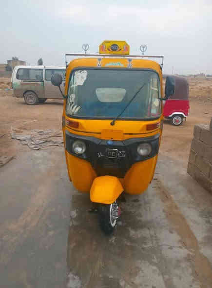 تكتك ١٩ جهازه خير من الله تكتك مال جناي السعر 4 بيهه مجال مكاني حي البتول قرب جسر الفرنسي ***********
