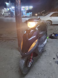 ماكس عدلة • نجف • مكاني