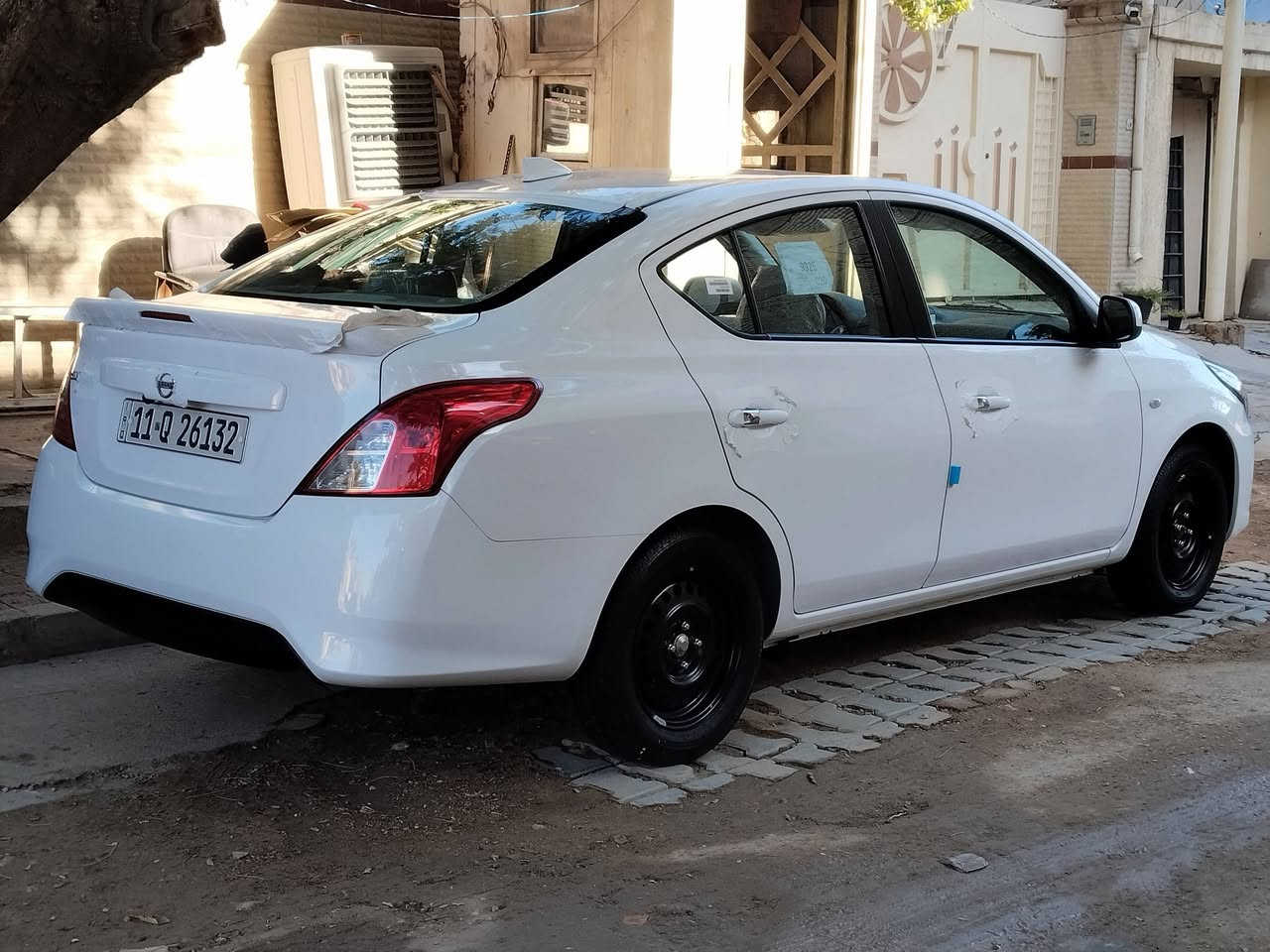 نيسان سني هندي 24
رقم بغداد بأسمي شرط عقد مروري وثاني يوم مداور

 مكفوله كفاله عامه  من صبغ و التبديل والفتح والبارد حته من البنجر 

موديل 2024
ماشيه 14 الف
مواصفات 🏷️
تحكم ستيرن 
سويج ريمونت عدد 2
دبل ايرباك
حساس تاير 
مانع انزلاق 
يدات نيكل 

 السعر 133مجال بسيط كلش

☎️الاستفسار ***********
   مكاني نجف حي الغدير
