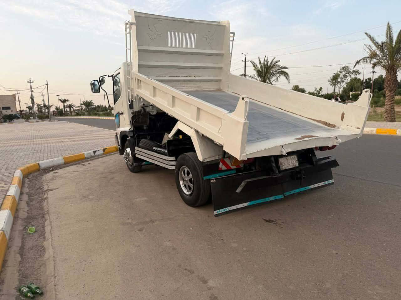 السلام عليكم هينو شيطان للبيع مكفوله كفاله عامه مكينه اوكير اواكسن كفاله المكينه ستندر لاتنقيص ولا تبخير موديل 1995رقم واسط مشروع وطني بأسمي مداور ثاني يوم للاستفسار اتصل ***********
