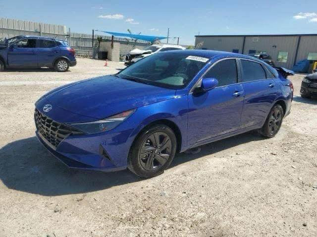 للبيع النترا ٢٠٢٣ رقم ذي قار معوقين بجم كبس بلا ضربه فقط بارد بقلق الصندوق ماشيه ٥٩ الف  وصور الحادث مرفقه بالمنشور المكان ذي قار سوق الشيوخ  للاستفسار ***********
