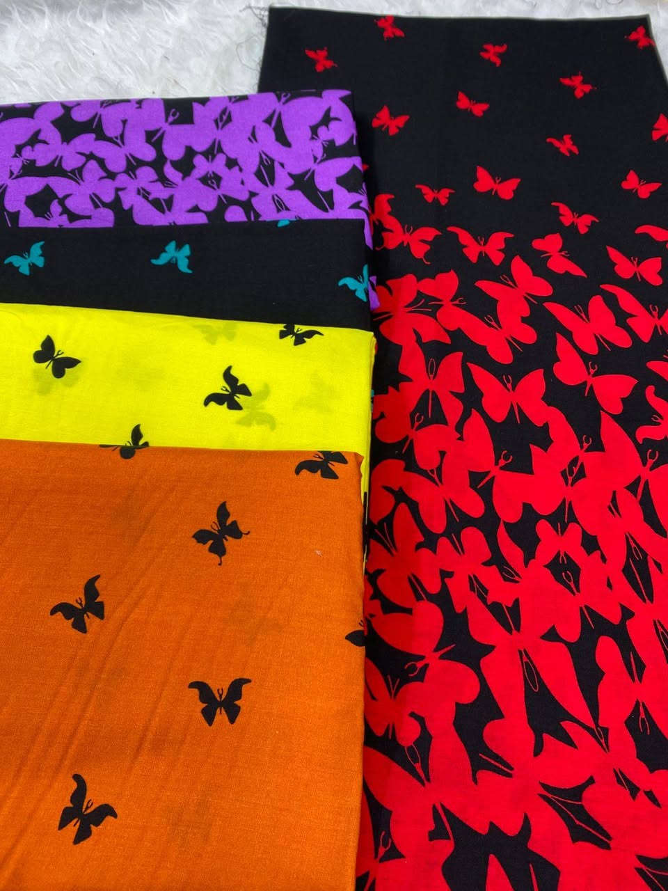 كشمير ايطالي جمله ومفرد الحجز وات ساب  ❤❤❤*********** يوجد توصيل سريع لكل محافضات العراق خلال يوم واحد فقط
