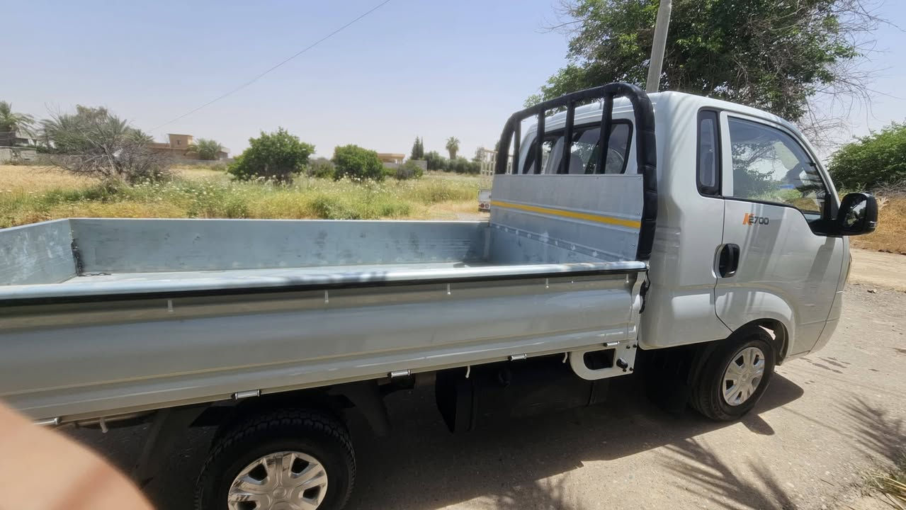 السلام عليكم... كيا حمل موديل 25
جديد معنى الكلمة 
مغلف البودي 
والارضيه 
إستخدام شخصي 
ماشي21
رقم صلاح الدين. بسمي تحويل مباشر
السعر 165
العلم 
***********
