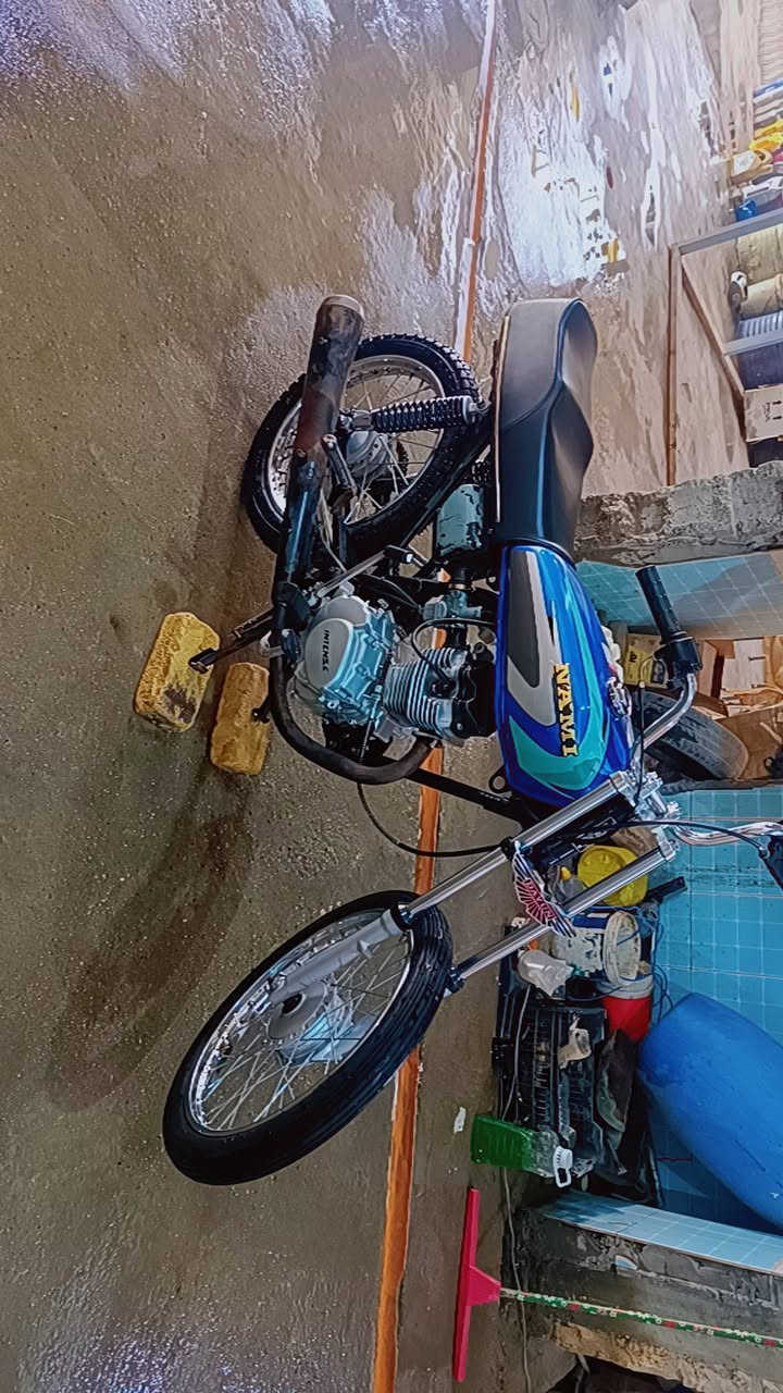 للبيع كلشي ما عايزه سكنر شاصي 25مكينه 20 انتنس. مفتوحه دراجه شلعه ومعدل ما اذب عليه ربع 700وبيه مجال


**إذا كنت صاحب هذا الإعلان وتريد حذفه لأي سبب، رجاءا أرسل رسالة إلى الدعم الفني**