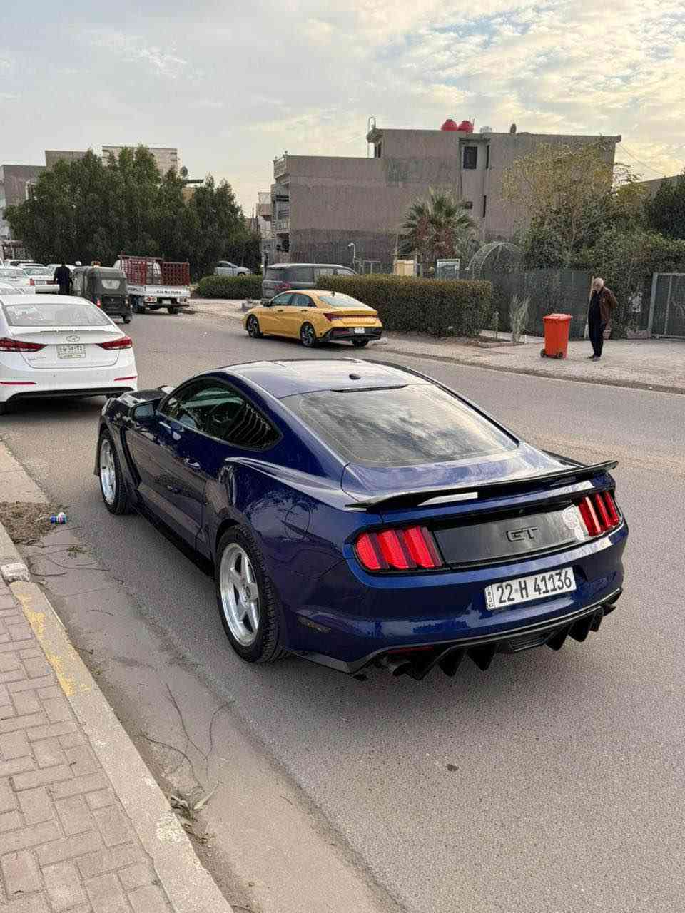 السلام عليكم 
فورد موستنك ايكو بوست 2016 فول مواصفات بريميوم كير عادي ماشيه 70 مايل حقيقي حادثه جاملغ خلفي فقط صور الحادث مرفقه السياره جديده بمعنى الكلمه و عليه هوايه اضافات رقم اربيل شرط التحويل مكان السياره بغداد السيديه وهذا رقمي *********** حيدر بغداد, العراق
