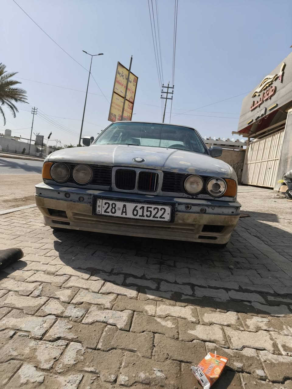 إم 525 لون مميز بحري جاهزه بس صبغ بعد سعرها 26 كير  حداديه تراي كهربايات كلها شغاله مكينه بس صوت براص فقط سعرها مناسب للشراي مكاني نجف رقم نكليزي شرط مداور رقم صاحب السياره ***********
