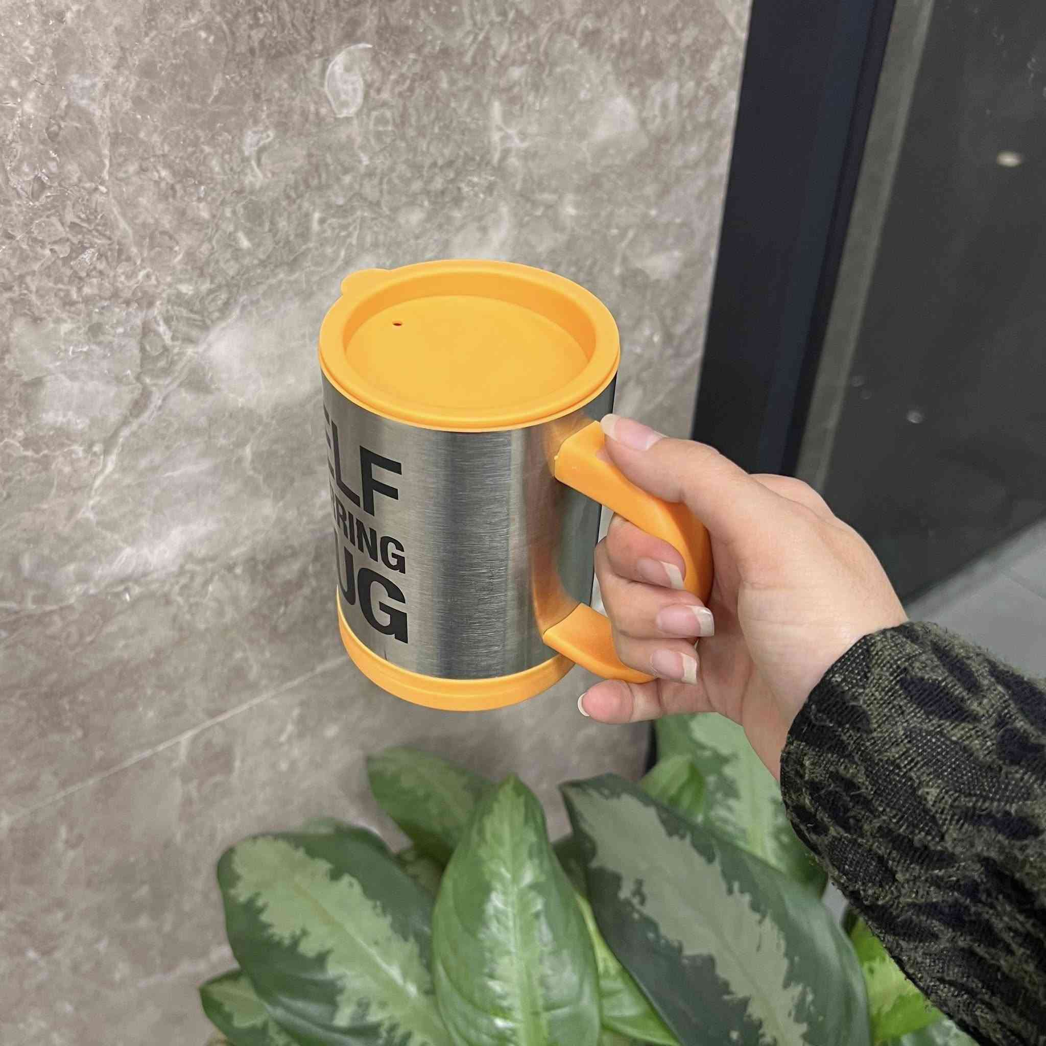 فقط ب6000وتوصيل مجاني راسل الصحفة أو الحجز عن طريق الرابط https://rolemall.com/?strung=9CLr4wagootquality12448

كوب التقليب الذاتي – Self Stirring Mug بزر تشغيل

الموديل: YD-001

كوب عملي مزوّد بخاصية التقليب الذاتي لتسهيل تحضير المشروبات الساخنة بدون مجهود.

• كوب تقليب ذاتي يعمل بزر مدمج

• ضغطة زر واحدة لبدء تقليب المشروب داخل الكوب

• مناسب لتحريك القهوة، الشاي، الشوكولاتة الساخنة والحساء

• تصميم معدني أنيق مع قاعدة وغطاء بلاستيكي

• مصمم للاستخدام اليدوي فقط (غسل يدوي)

• طريقة التشغيل: زر تقليب مدمج
• مصدر الطاقة: يتطلب 2 × بطارية AAA
• الغسل: غسل يدوي فقط
• غير مناسب: لغسالة الصحون – للمايكروويف

محتويات العلبة:
• كوب تقليب ذاتي
• غطاء للكوب


**إذا كنت صاحب هذا الإعلان وتريد حذفه لأي سبب، رجاءا أرسل رسالة إلى الدعم الفني**