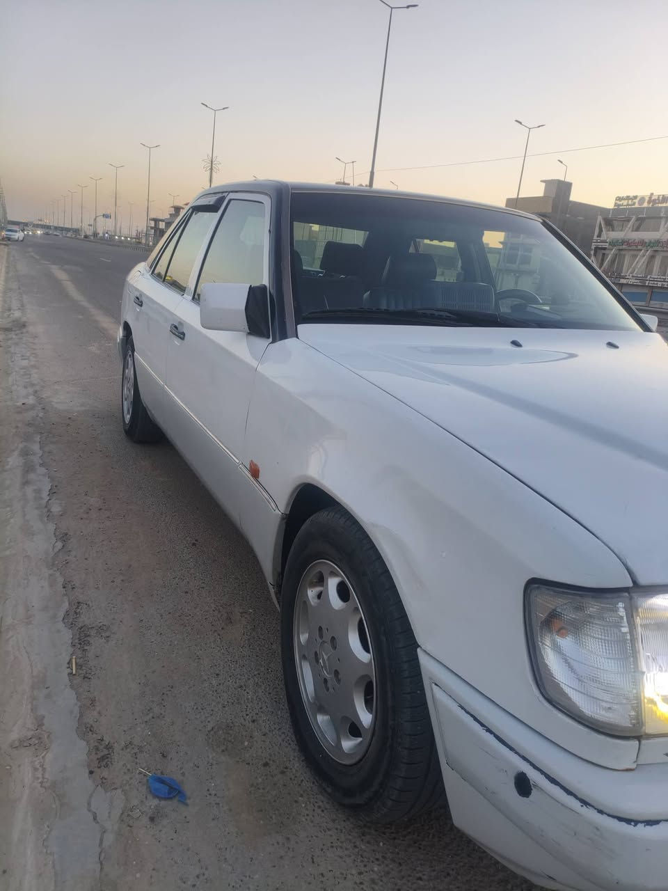 السلام عليكم دب موديل 93 محور vvt كير محرك مكفولات صبغ عام جماليه بدون حادث
قواعد دبلات سليمات كشنات كهرباء جام كهرباء سنتر لوك تبريد ثلج كامره وشاشه سياره متعوب عليه 
مكاني كربلاء *********** 
السعر 60
