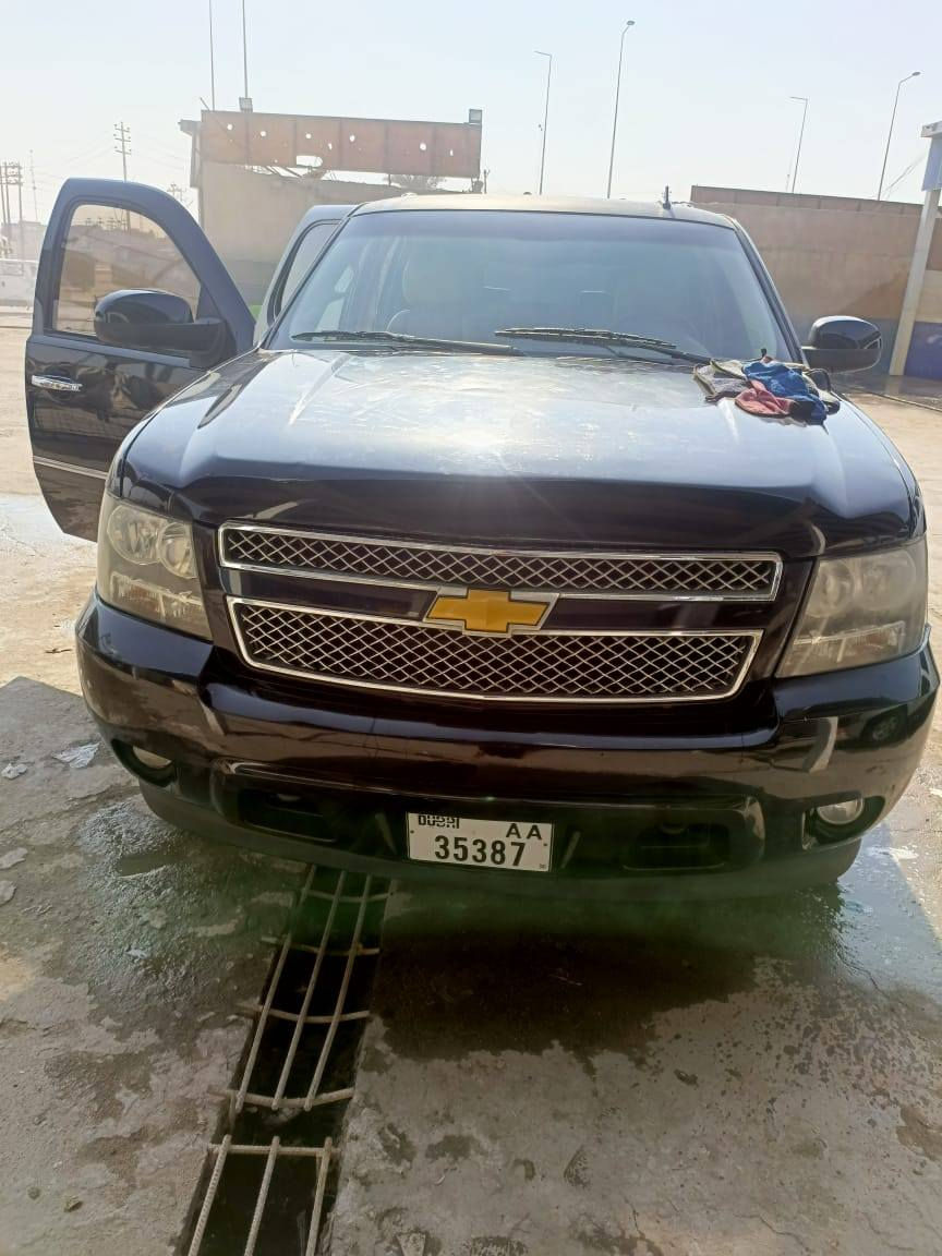 سلام عليكم للبيع تاهو بتره موديل 2014 علمن سياره ادوات ادوات لون ملكي اسود كفاله مكينه كير حدادا تاير طخم تاير سياره وضع شركه كفاله عامه كشنات كهربائيه فتح شاشه كشنات جلد فول مواصفات تبريد ثلج سعر 140وبيهه مجال مكاني بصره  (***********)
