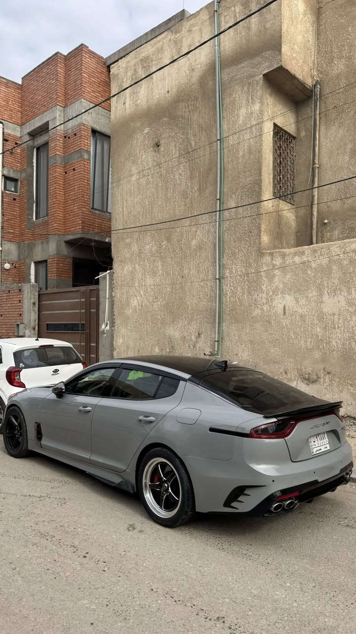 للبيع ستنكر gt1 2018
رقم بغداد السياره عليها غرامات وينزلن من سعرها

لون سمنتي 

مقاعد جلد

ماشيه 73 الف ميل

3.3 توين تيربو سته سلندر

3 قطع صبغ وصور الحادث بالمنشور

عليها شوت و عطاسات 

بيها صوت بالمكينه بس لا دخنه وتمشي سياره

اكفلك الكير وشنو شي بالك بالسياره عدى المكينه

عليها دمامات عمل خاص

مكاني البصره متواجد فقط واتساب مراسله

***********
السعر 160 
السياره بأسم راعيها بغداد وموجود
