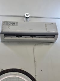 اسلام عليكم سبلت طنين توست للبيع السعر ٢٠٠ تدفئة تبريد العنوان بغداد ا...