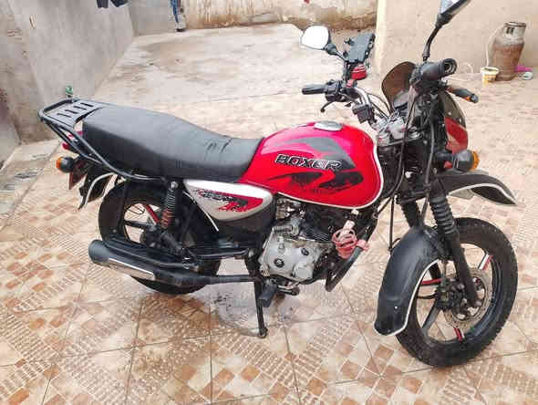 سلام عليكم دراجه بوكسر موديل 23 رقم وسنويه تحويل ثاني يوم نضافه شوف بعينك العنوان ابو غريب المنسيه سعر مليونين و ٧٠٠ وبيهه مجال مو شراي لتعبني  خاص مفتوح رقم الهاتف ***********
