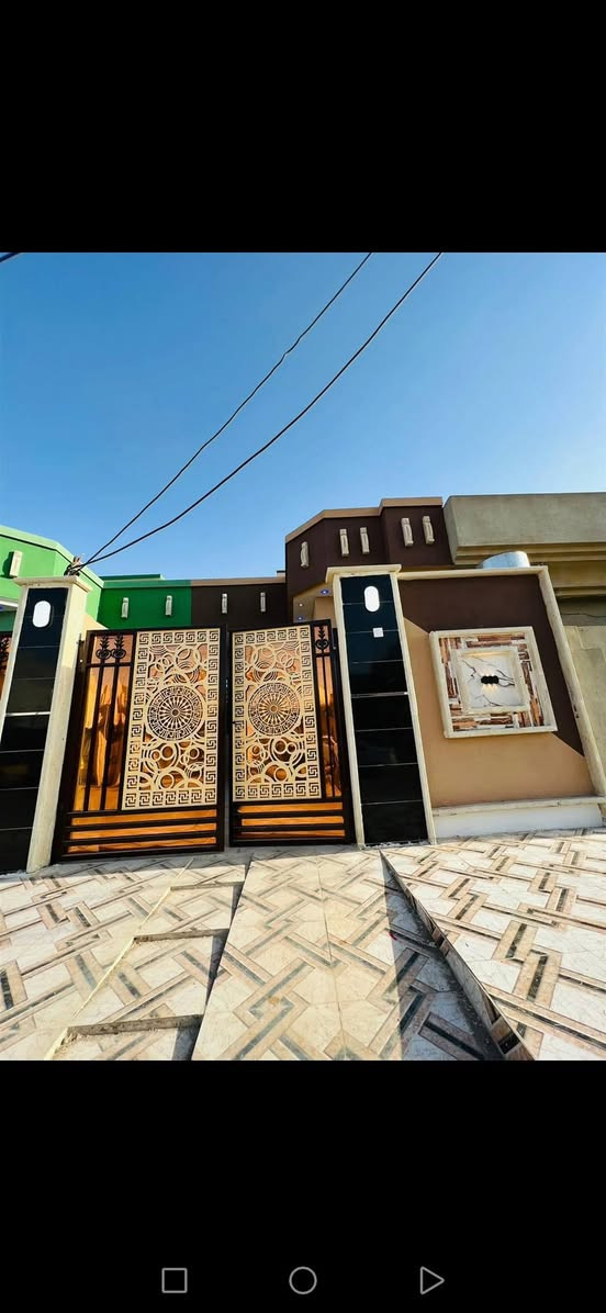 🏠 دار للايجار 🏠

دار للايجار في حي سومر منطقه 112 قرب مولدة الحديدي

مساحة الدار ١٠٠ متر بناء حديث

يحتوي على ١ نوم وهول واستقبال ومطبخ وكراج سياره وبيتونه وصحيات

للإستفسار الاتصال على الأرقام التالية

*********** محمد الحمداني
*********** محمد الحمداني
