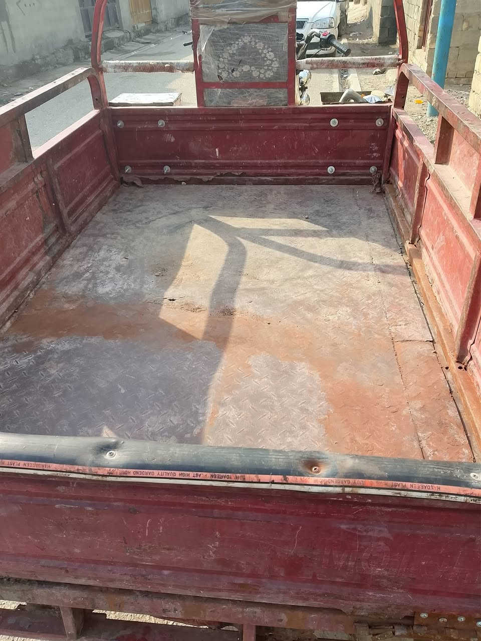 سلام عليكم.                                                           ستوته صقر  موديل ١٧  اوراق اصوليه مكاني بغداد       سعر   ٩٠٥٠     رقم.  ***********      المعامل
